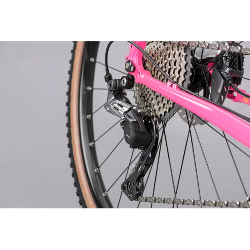 Genesis Fugio 30 Steel Gravel Bike in Pink - 2022-6